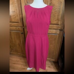 Elegant Pink Sleeveless Dress
